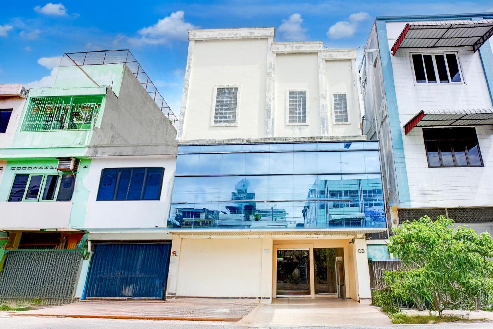 Collection O Peunayong Near Masjid Raya Baiturrahman Formerly Siwah Hotel Banda Aceh Exterior photo